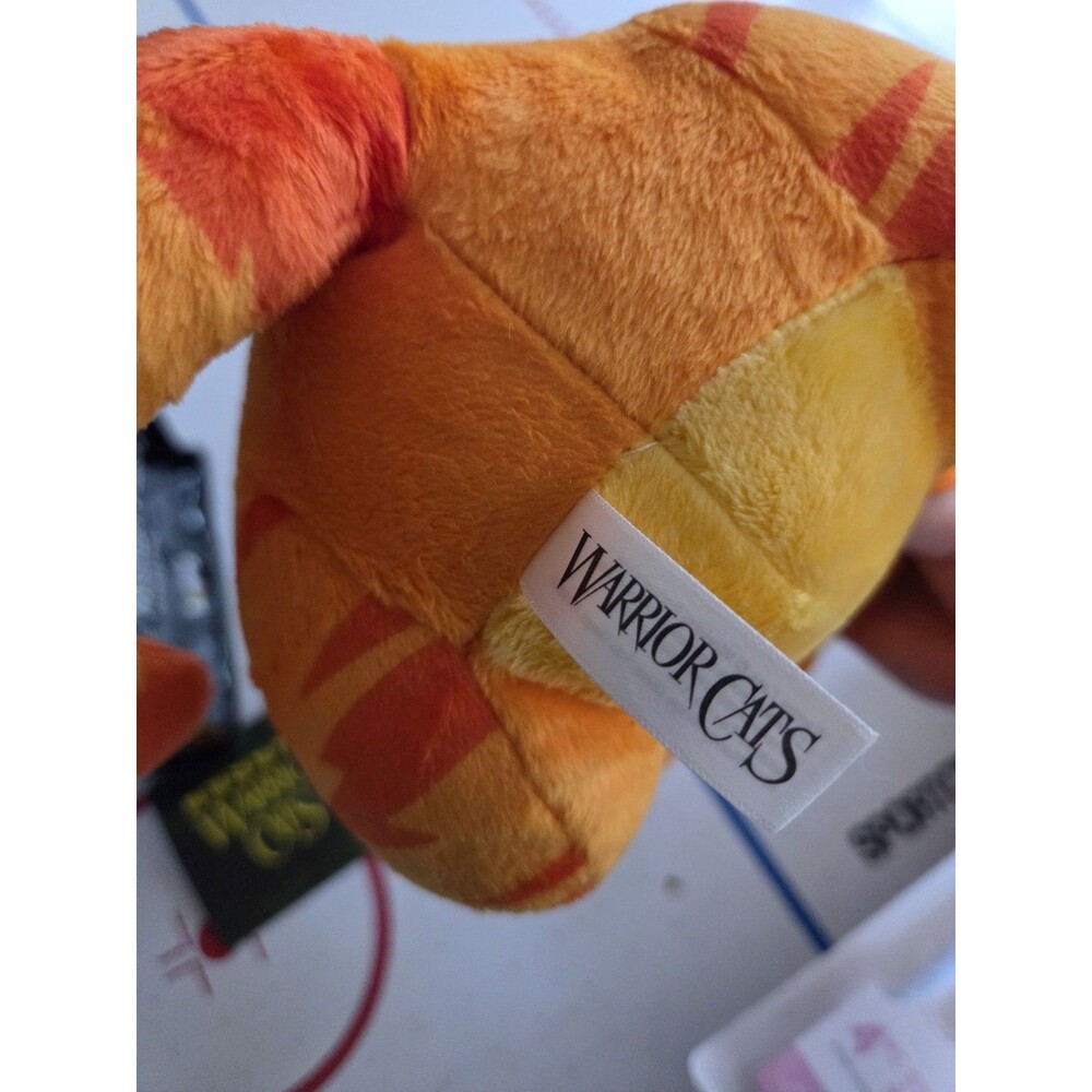 Warrior Cats FIRESTAR LARGE MYSTERY PLUSH *OPENED Series 1 Includes Bag Poster - Picture 4 of 4